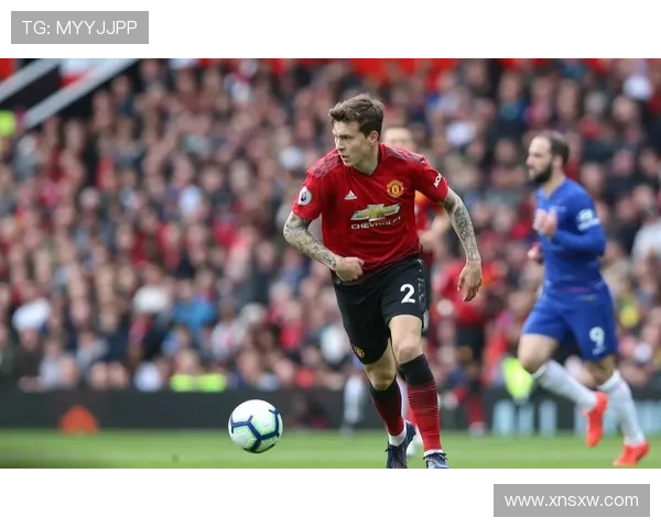 以马奎尔称曼联需新援入首发阵